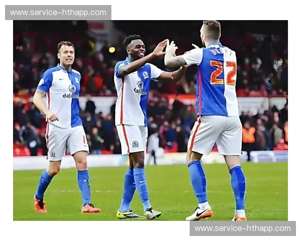 红龙咆哮与三狮之争：一场跨越千年的英伦德比，不仅是足球，更是宿命